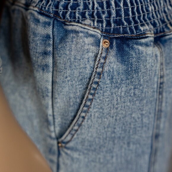 Retrofete Denim Jumpsuit - Picture 13 of 16